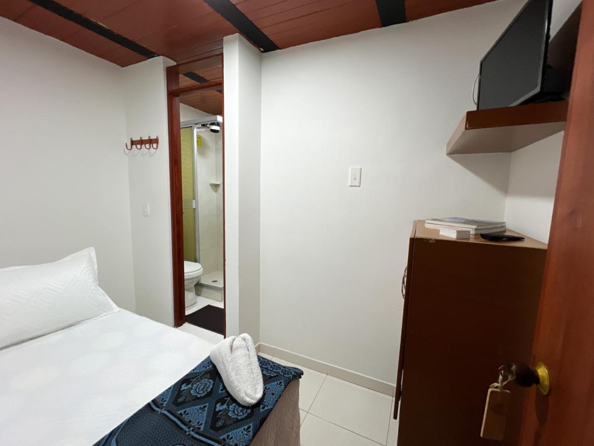 בוגוטה Hostal Casa Del Cafe מראה חיצוני תמונה
