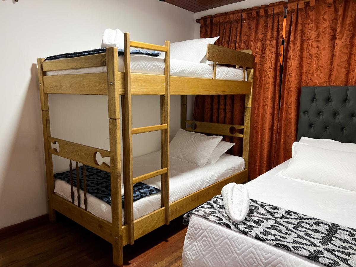 בוגוטה Hostal Casa Del Cafe מראה חיצוני תמונה